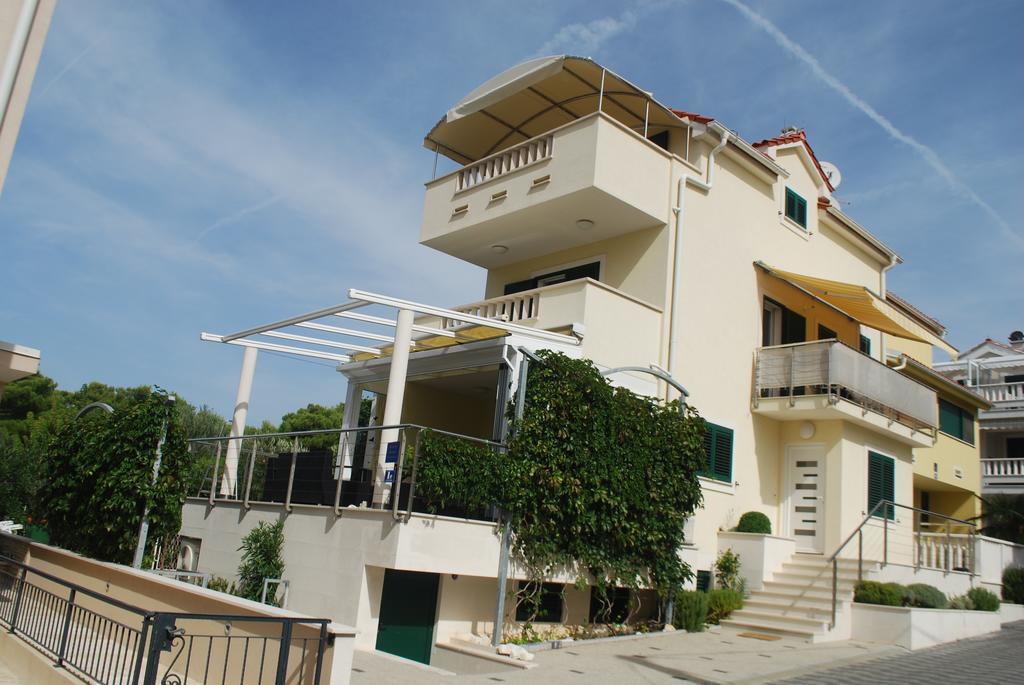Apartments Villa Lili Lovetovo Vodice Dış mekan fotoğraf